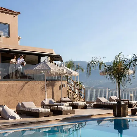 מלון דירות The 