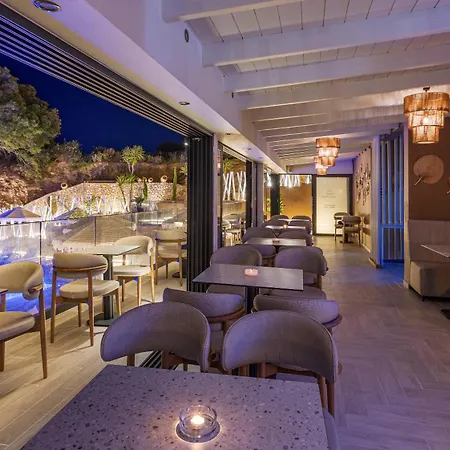 מלון דירות The 