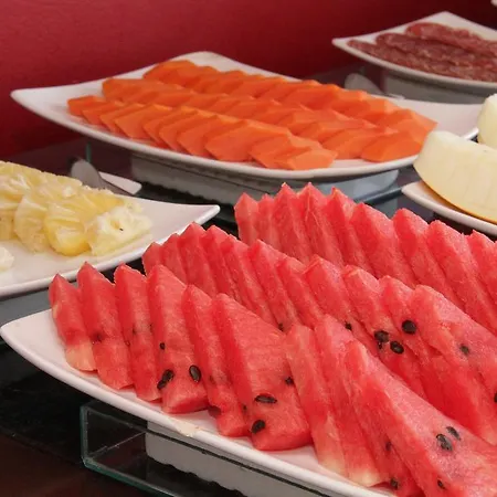 מלון דירות The 