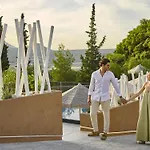 Aparthotel The 